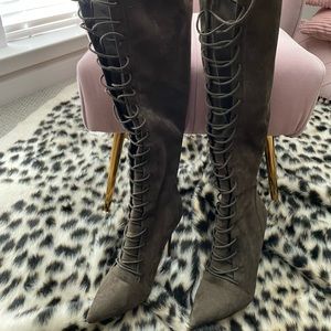 Army green Aldo knee boots size 9. Great condition